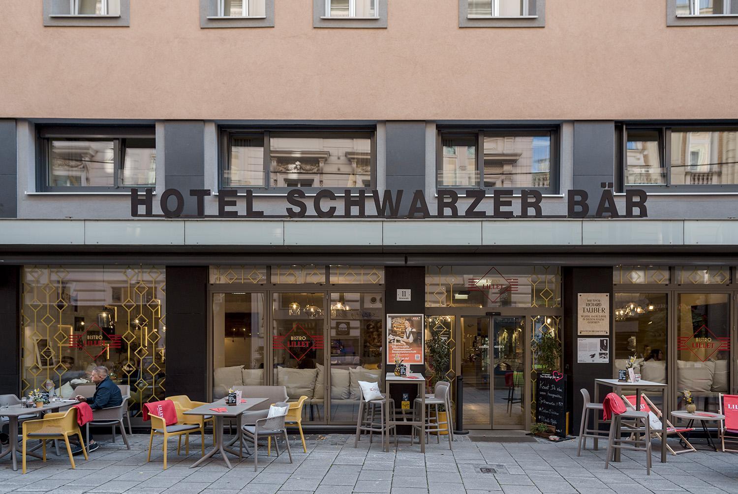 Hotel Schwarzer Baer Linz Exterior photo